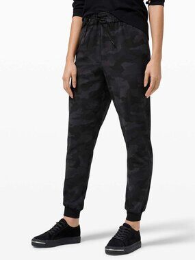 Lululemon Relaxed Fit High Rise Joggers (Black Camo) - Size 4
